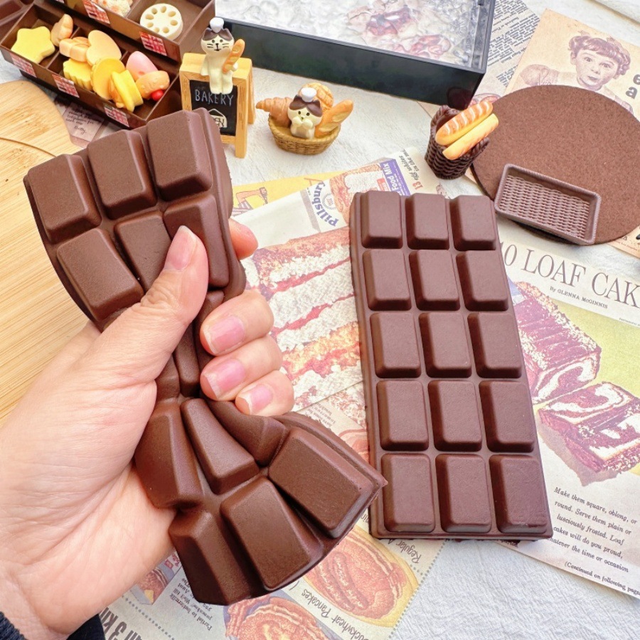 Squishy Simulated Chocolate Sq - огляд і ціна Junk Food Snacks